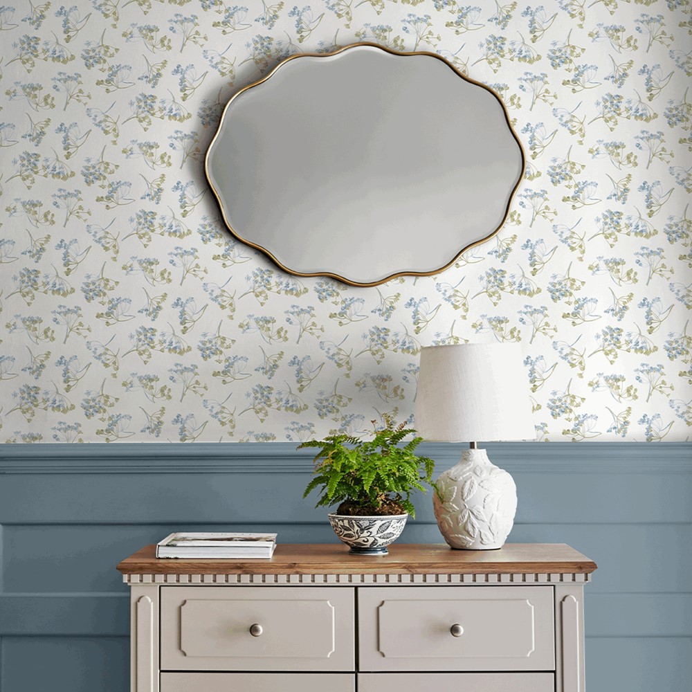 Avonbury Wallpaper 130102 by Laura Ashley in Hedgerow Green